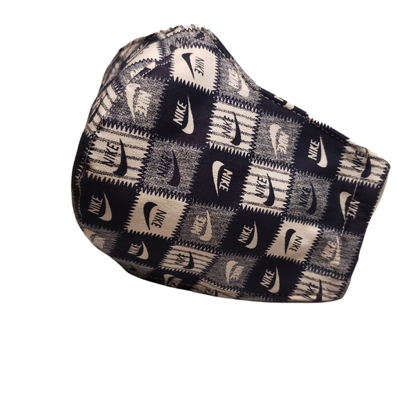 Nike Mask - Picture 2 of 4